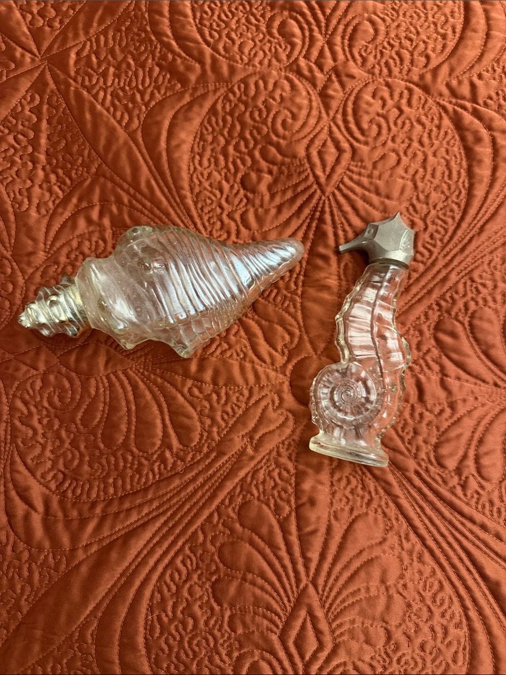 Avon Clear Glass Shell & Seahorse Figurines